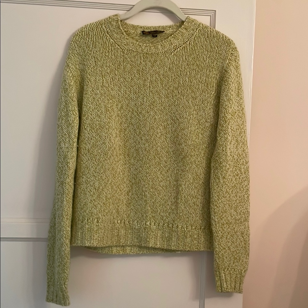 Loro Piana Green and white cashmere Crew Neck Sweater.